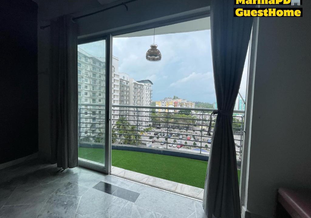 Baharu Apartment | Marina GuestHome Pool View