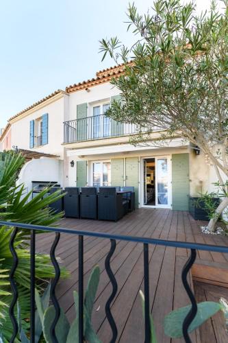 Aigues-Mortes House | Marina LTI