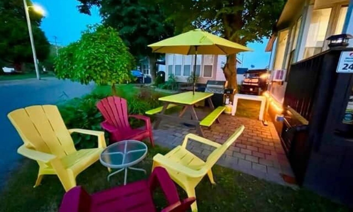 Sherkston House | MARINER Getaway cottage at Sherkston Resort Port Colborne