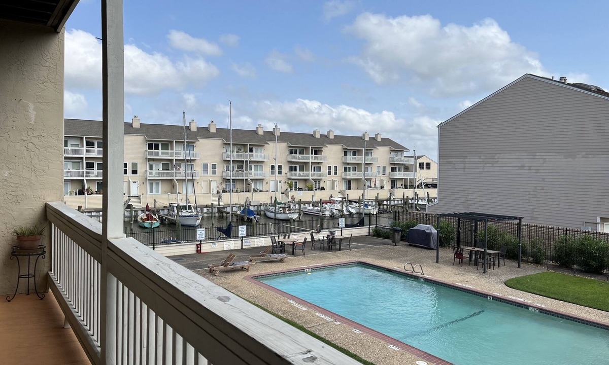 Taylor Lake Village Condo | Mariner's Village Tranquility