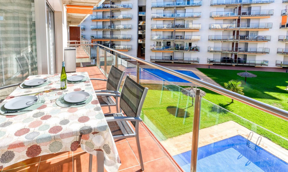 Santa Margarida Apartment | MARINES MESTRAL 2 5 Roses