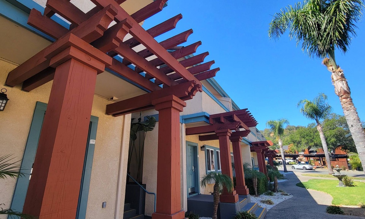 Novato Hotel | Marinwood Inn & Suites