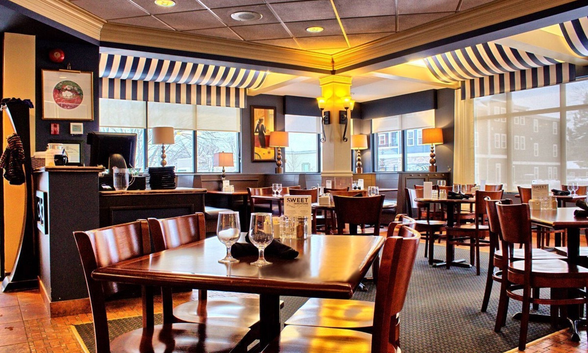 Antigonish Hotel | Maritime Inn Antigonish