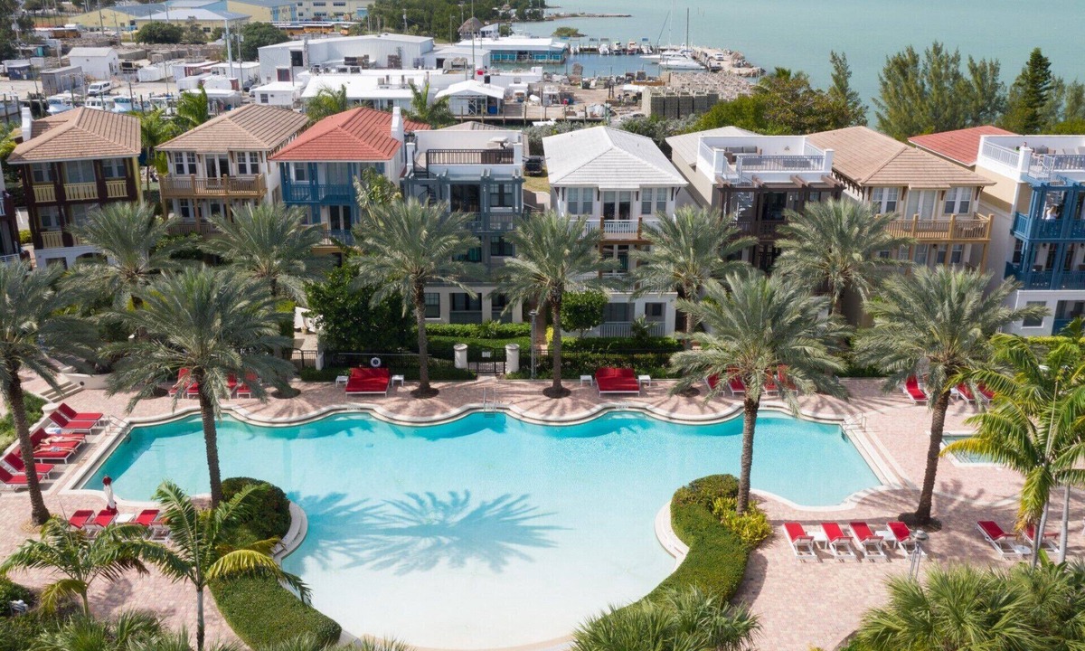Marathon Apartment | Marlin Bay Resort & Marina