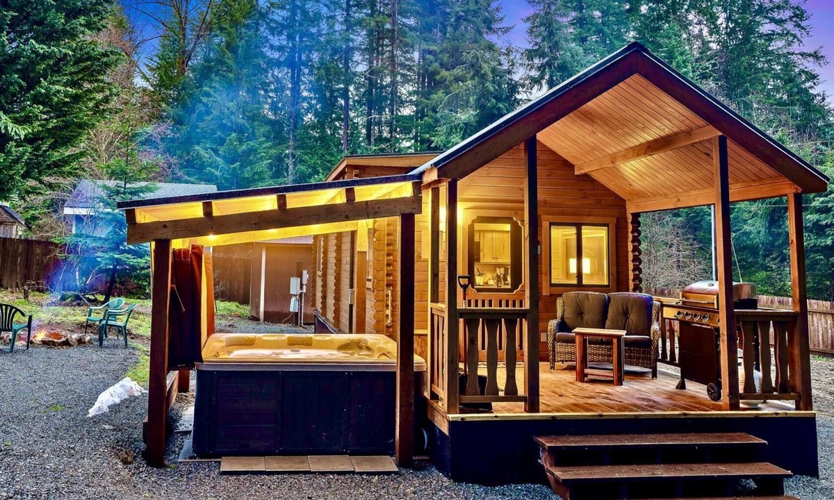 Paradise Estates House | Marmot Den