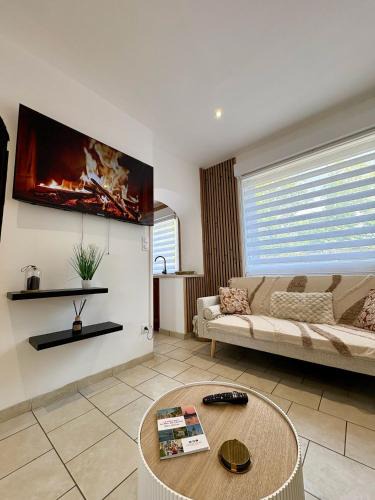 Marquise House | Marquise, 5 pers, Plage 12 min, Les Pivoines Magique