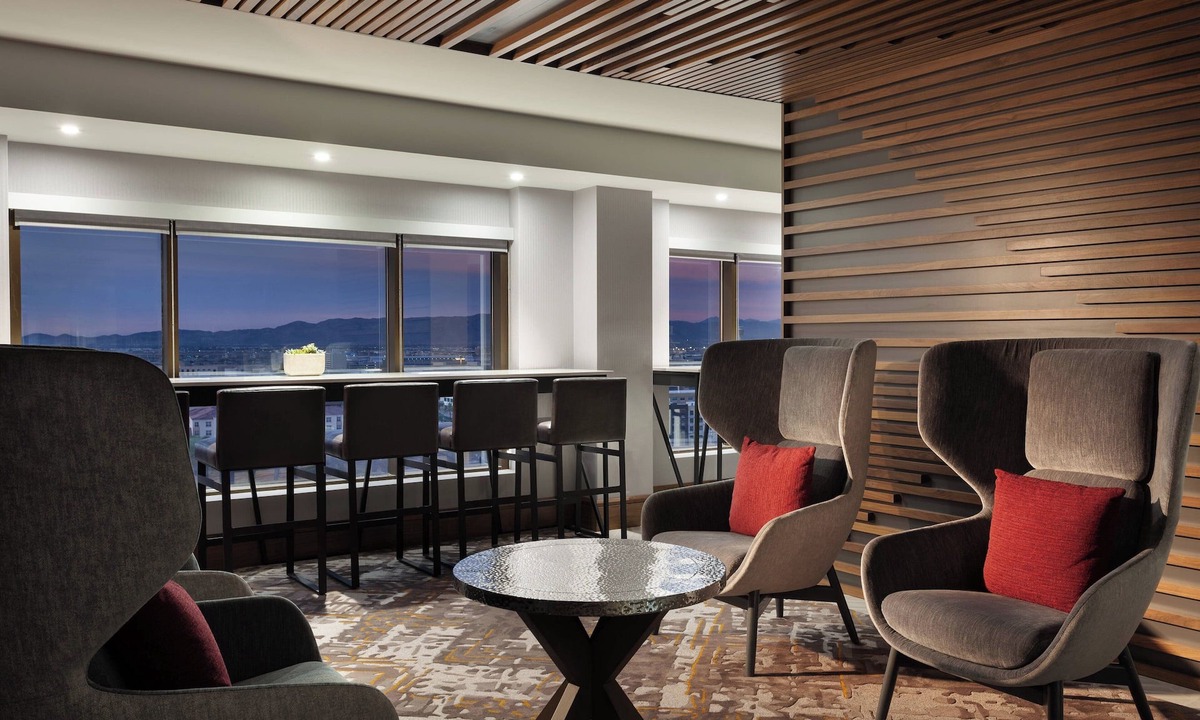 Camelback East Hotel | Marriott Phoenix Airport