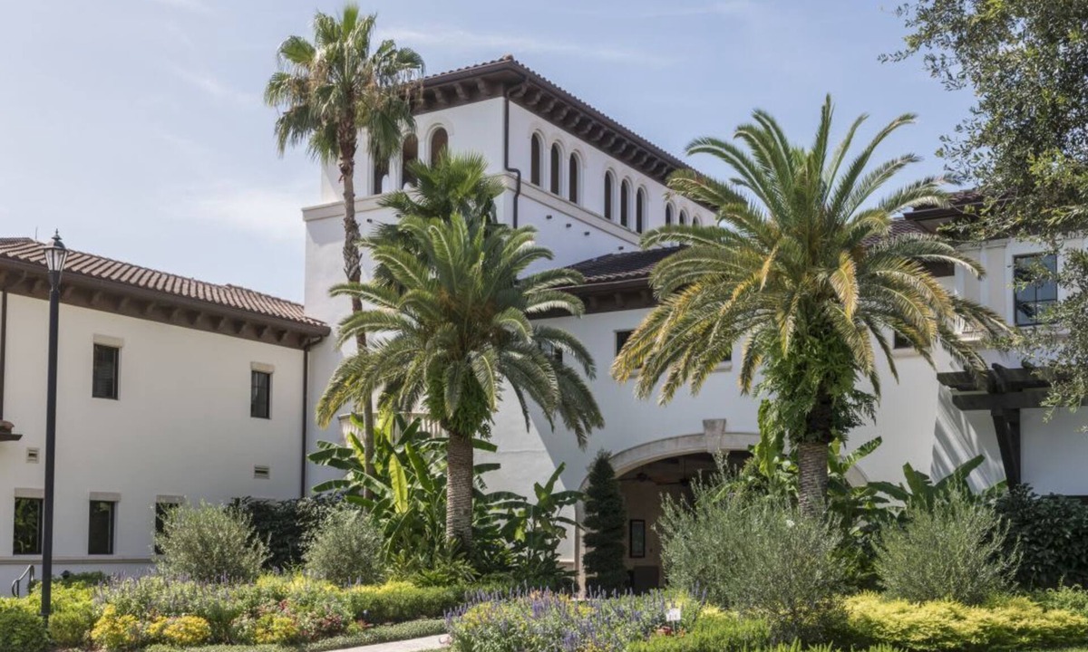 Florida Central Atlantic Coast Condo | Marriott's Lakeshore Reserve | Four 2BR/2BA Villas