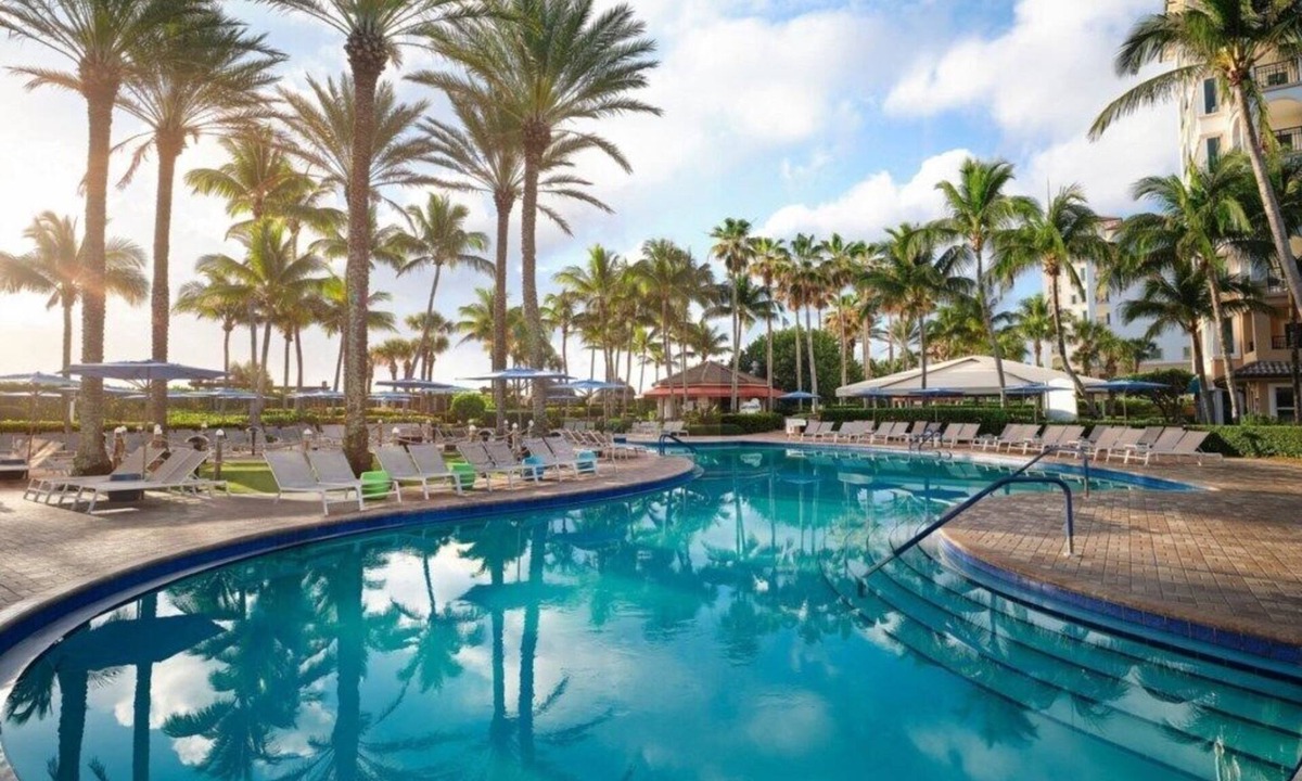 Palm Beach Shores Hotel | Marriotts Ocean Pointe - Stunning Studio