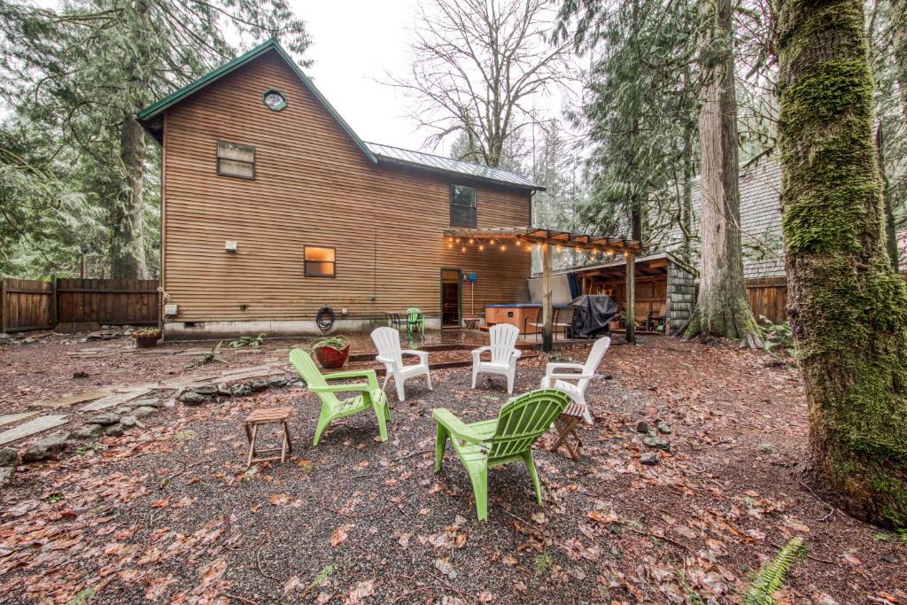 Mount Hood Village House | Marshall's Cabin in Rhododendron