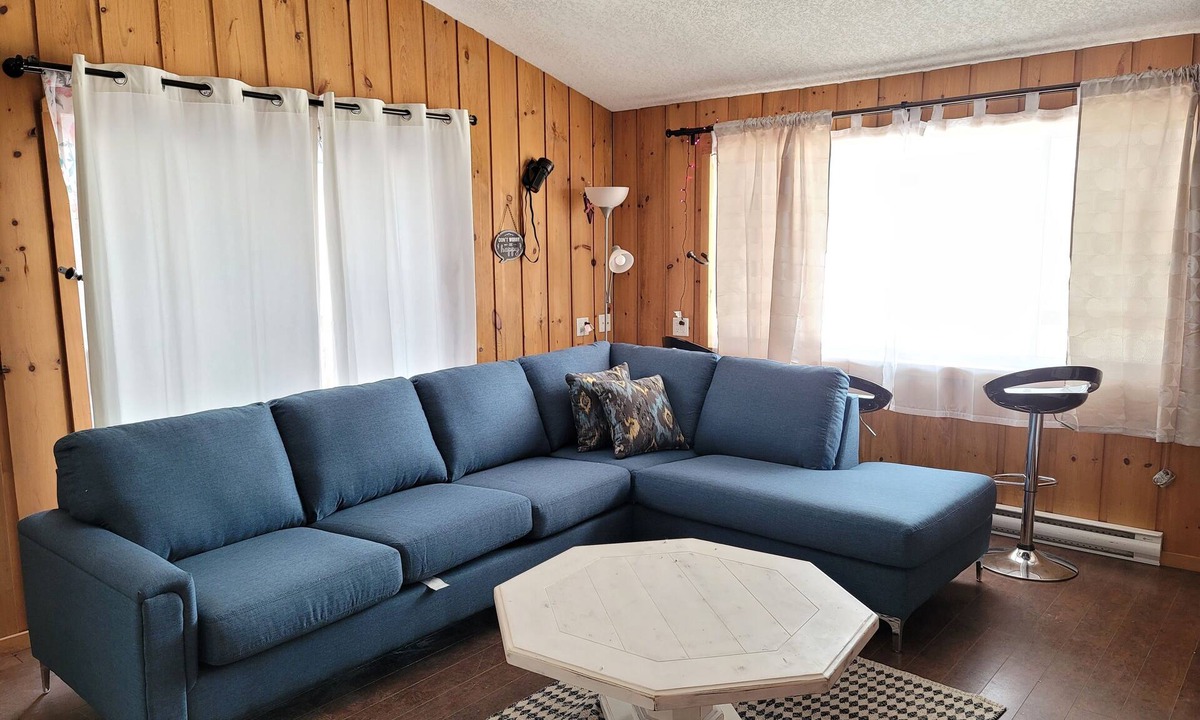 Gilmour Cottage | Marshmallow home, entire four bedrooms house