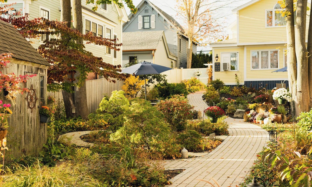 Portsmouth House | Martin Hill Inn