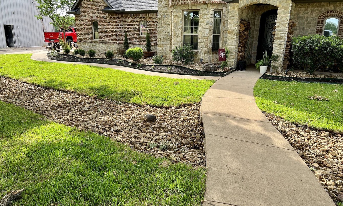 Elmo House | Martin Star Ranch countryside
