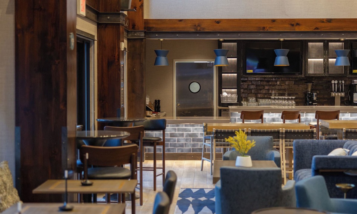 Truckee Hotel | Martis Valley Lodge, Tapestry Collection by Hilton
