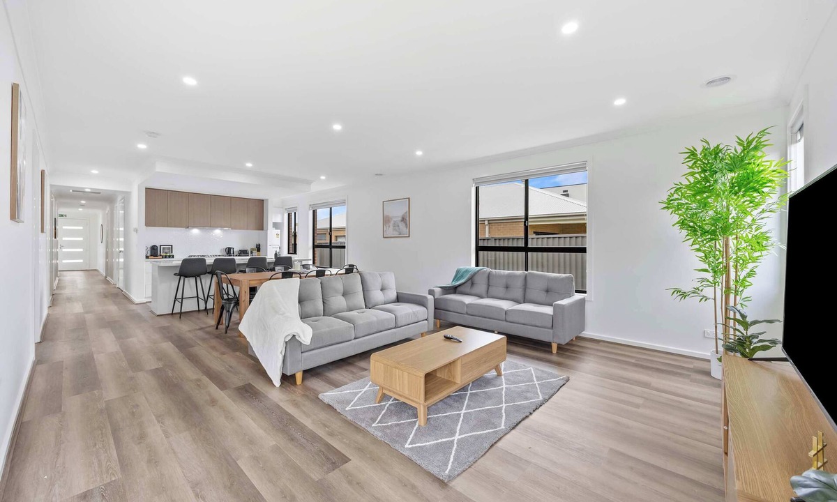 Lucas House | Martland Manor, Lucas