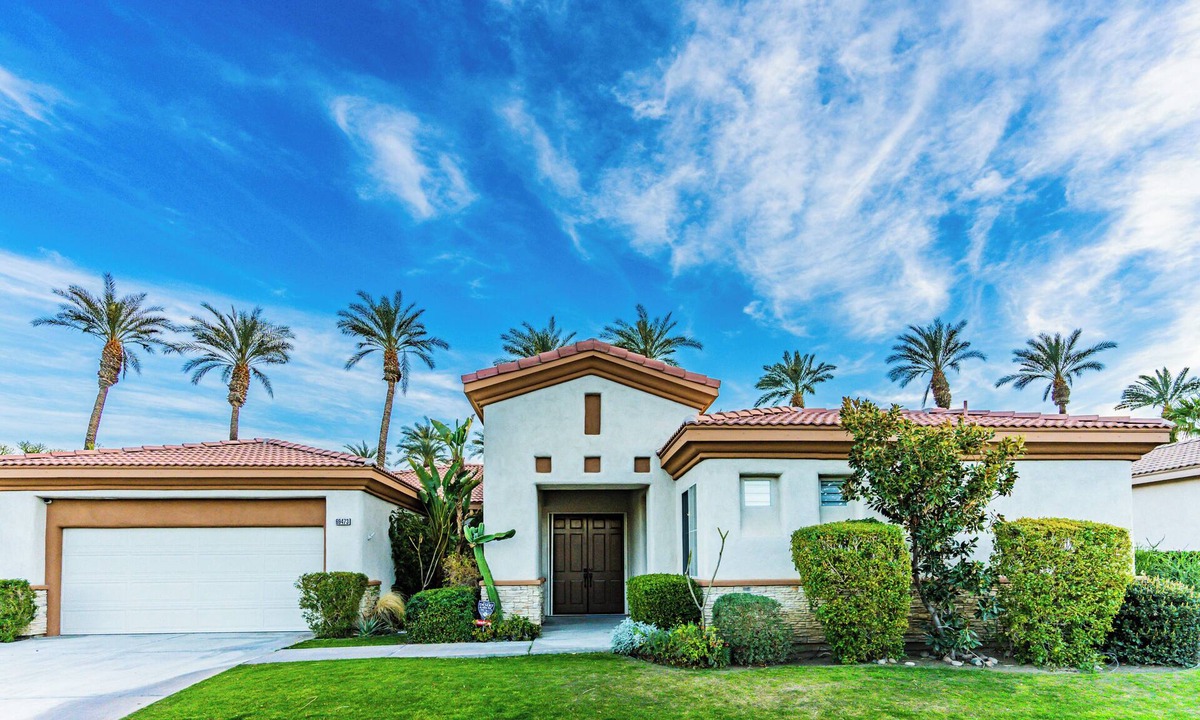 Serenity Cove House | Marvelous 4-bedroom house in Cathedral City with AC, WiFi