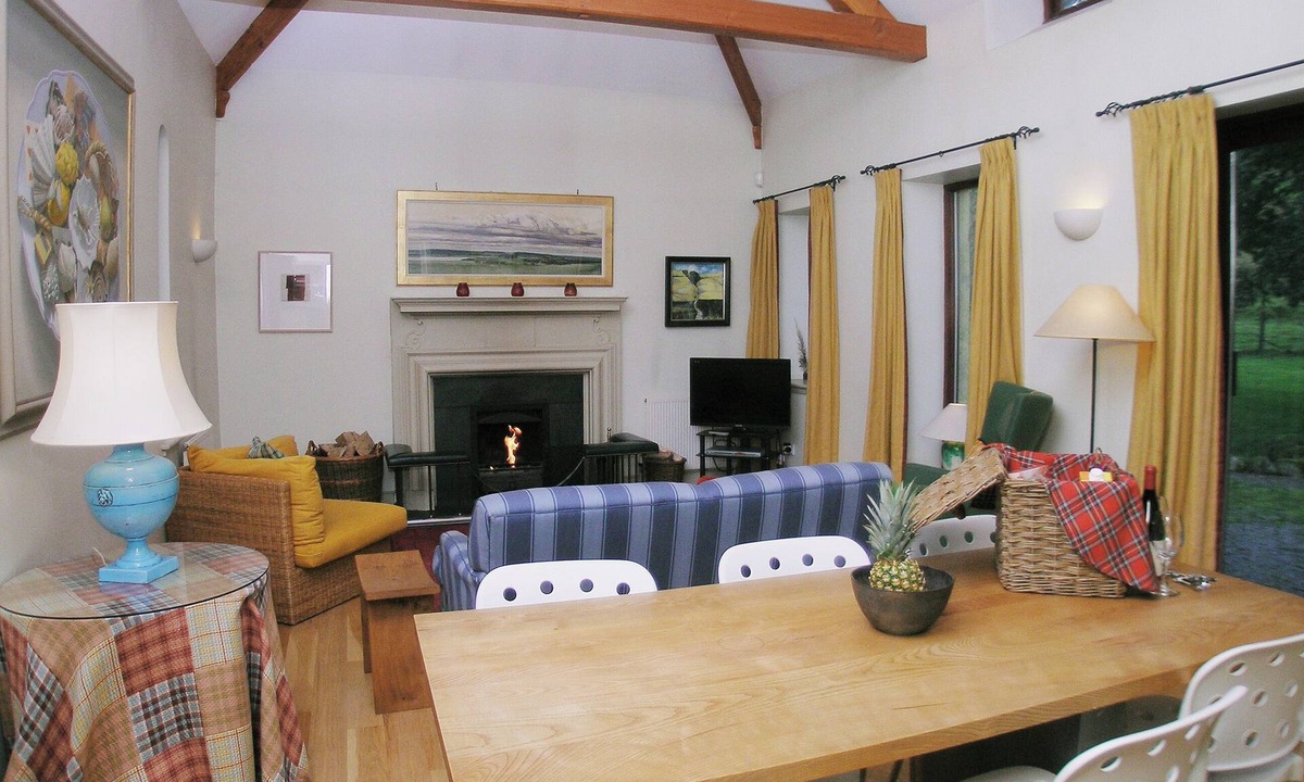 Castle Douglas Cottage | Marwhin Cottage - SWWS