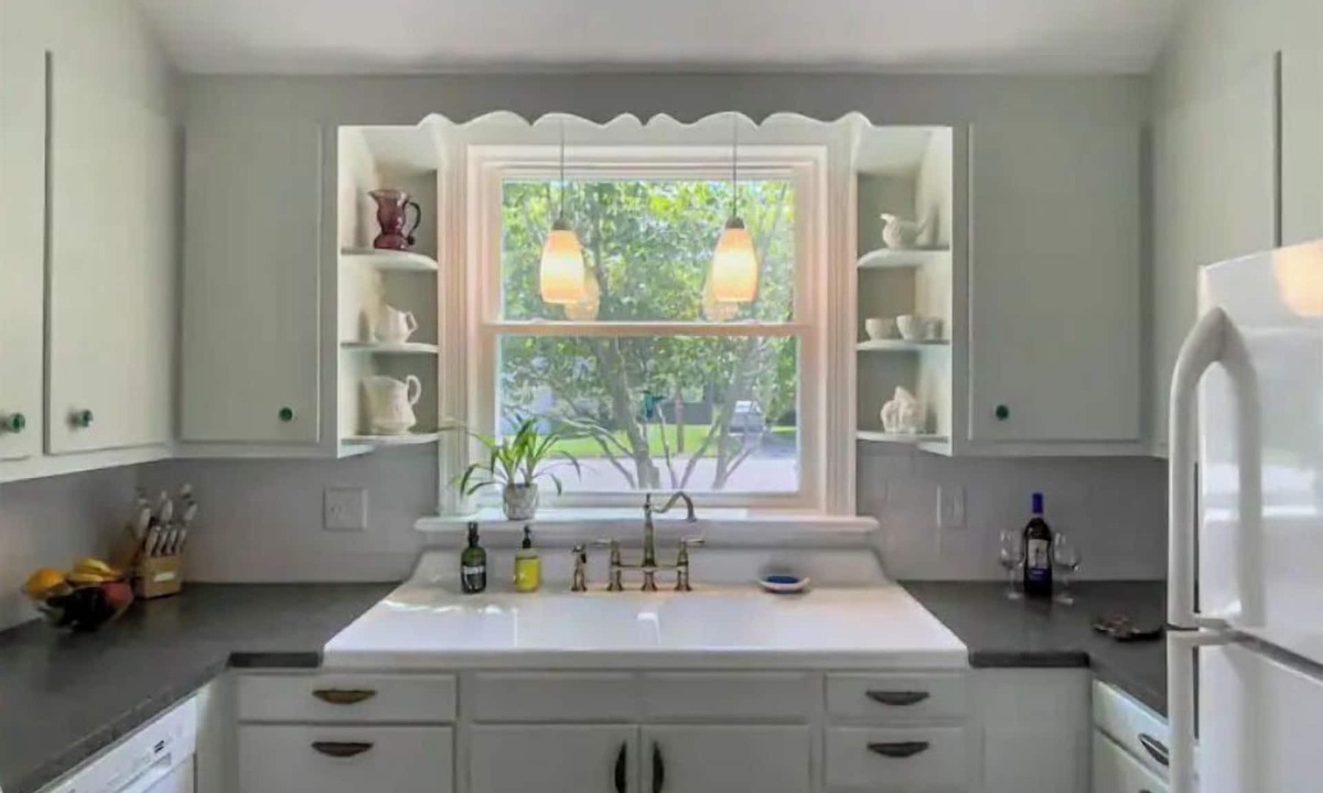 Warrenton Cottage | Mary's Place ❤ Bright 3BR with deck/private yard
