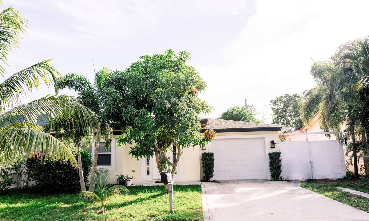 Southwest House | MaryLoly House