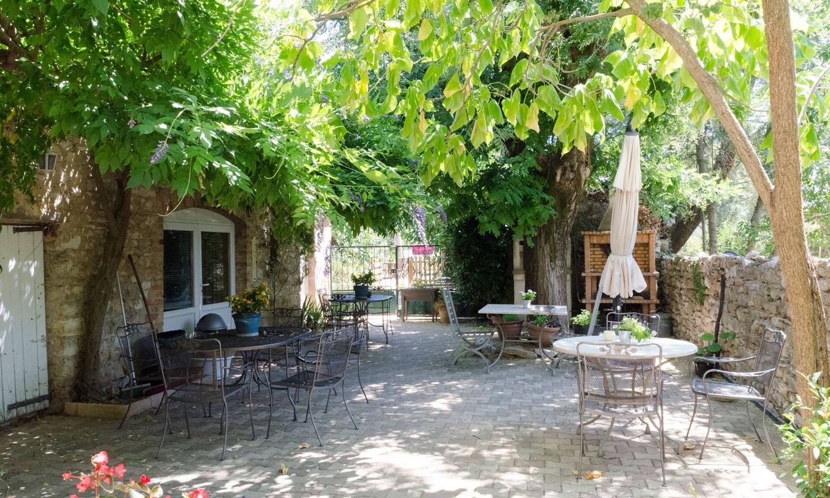 Vezenobres Bed & Breakfast | MAS ABICOU - chambres d'hôtes