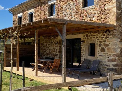 Aigueze House | Mas Bô Regard gîte Velours