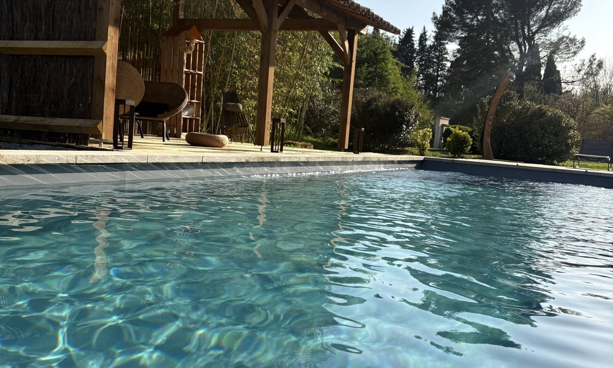 Plan-d'Orgon Bed & Breakfast | Mas D'auseu