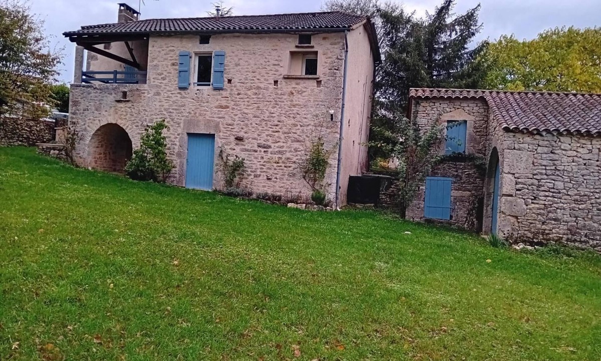 Saint-Vincent-Rive-d'Olt House | Mas de Vayrols - SAINT VINCENT RIVE D'OLT