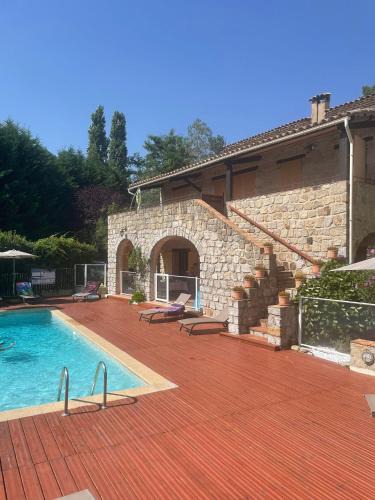 Saint-Andeol-de-Vals Apartment | Mas De Sarjac