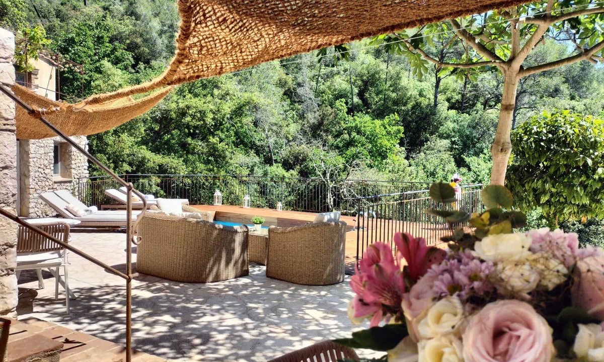 La Colle-sur-Loup Bed & Breakfast | Mas des Arts & Spa