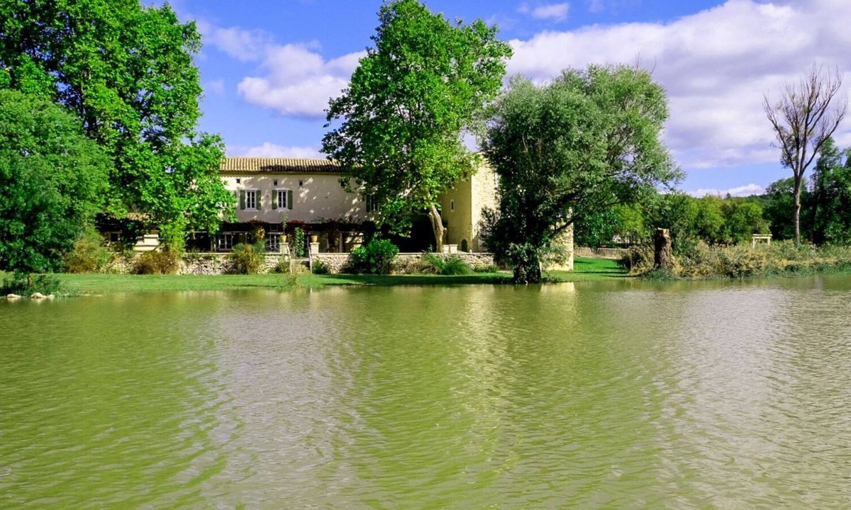 Vallerargues Villa | Mas Des Cevennes - Nine Bedroom Villa, Sleeps 18