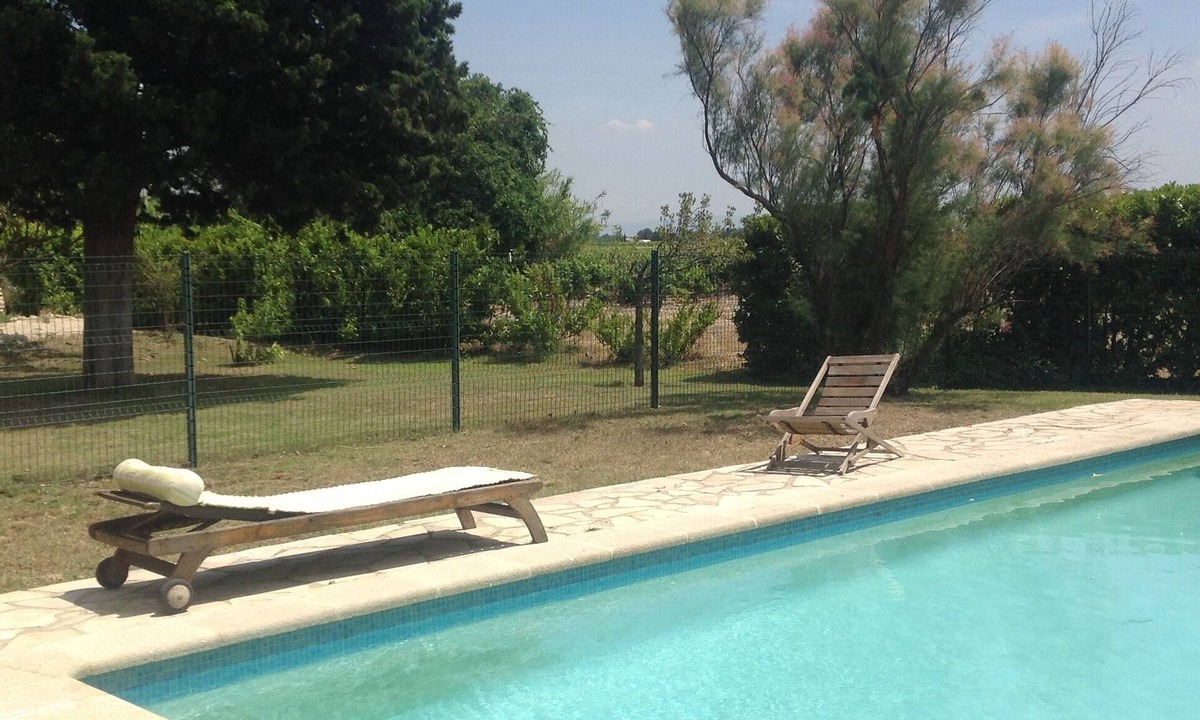 Camaret-sur-Aigues House | Mas des Peyrettes