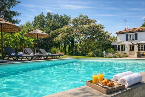 Le Champ-Saint-Pere Bed & Breakfast | Mas des Vignes Piscine chauffée