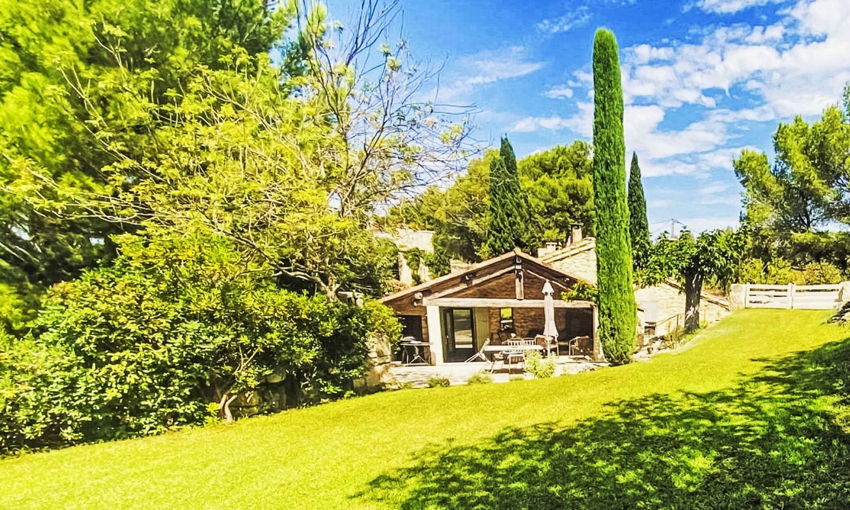 Fontvieille House | Mas du Castelet by Interhome