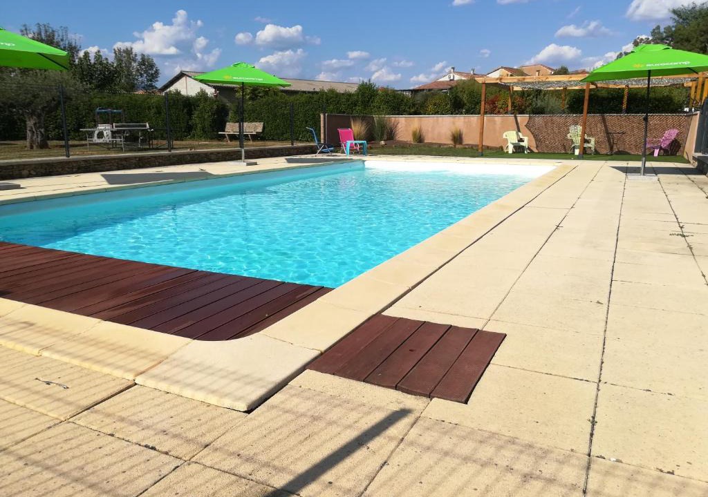 Laurac-en-Vivarais House | Mas du droulet piscine chauffée