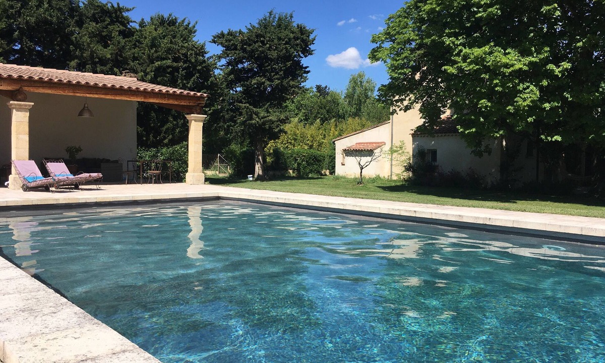 Jonquieres House | Mas, haven of peace, max 14 pers, swimming pool 6*12, WIFI, air conditioning, 10 mn from A75 exit