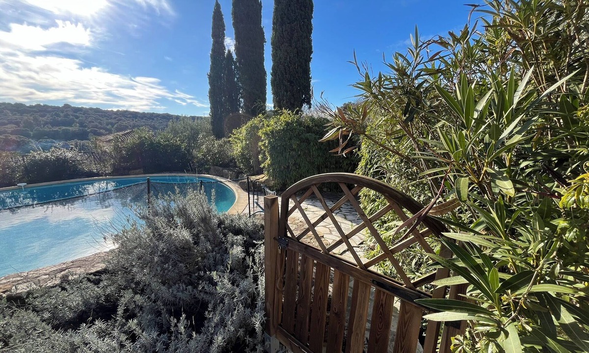 Cabrials House | Mas in peaceful hamlet 30 minutes from the sea