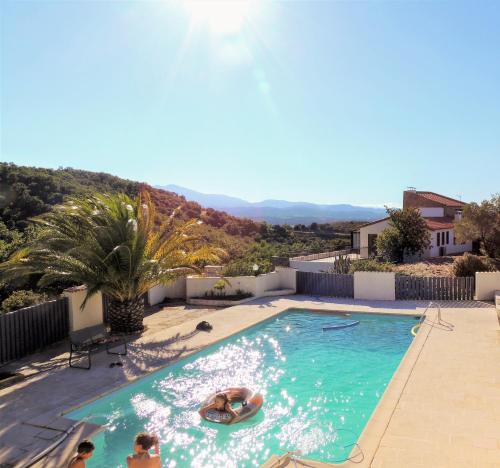 Montesquieu-des-Alberes House | Mas Les Romarins
