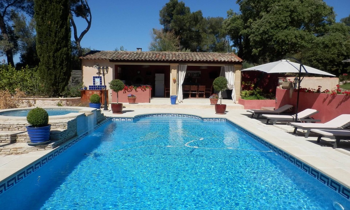 Lambesc Bed & Breakfast | Mas Les Vieux Chenes