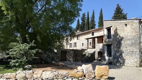 Le Collet House | Mas Osmeea