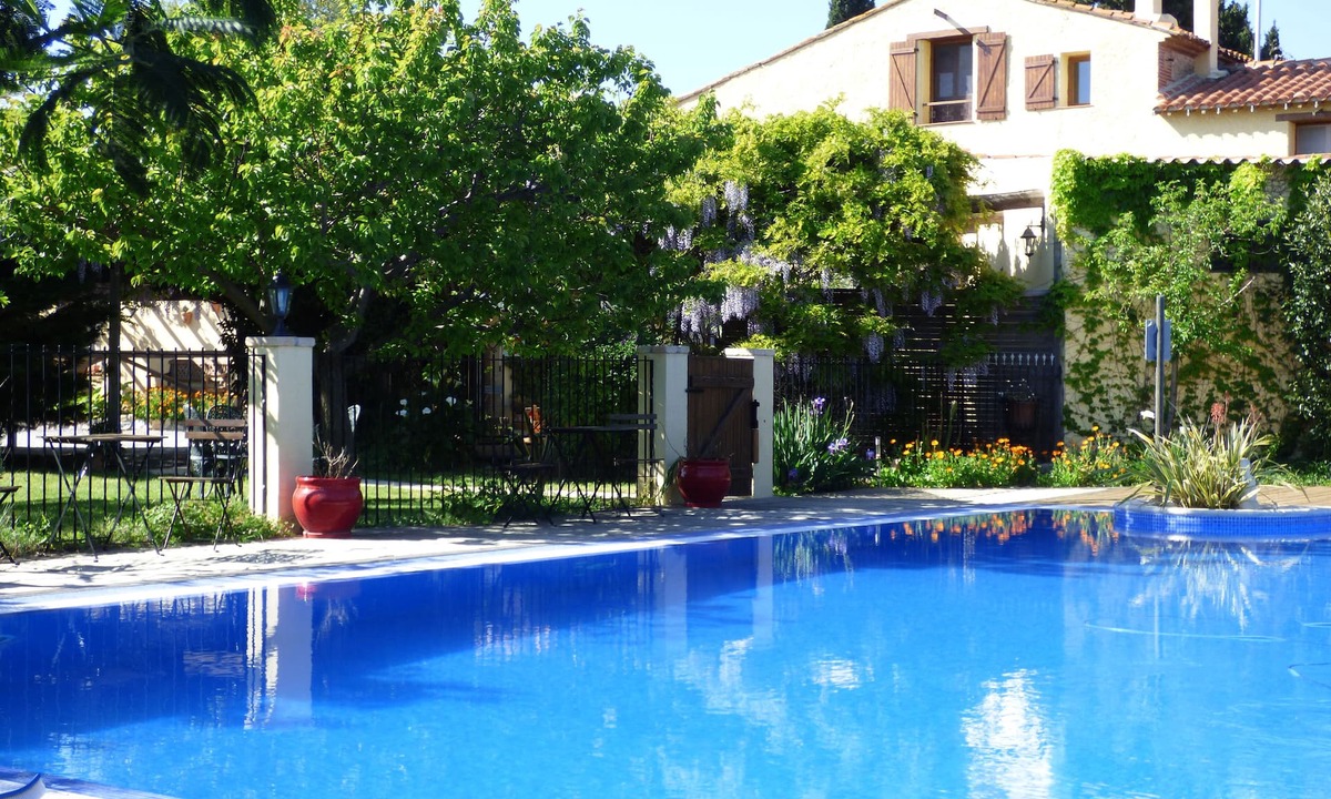 Perpignan House | Mas with converted barn, unique pool, paradise found!