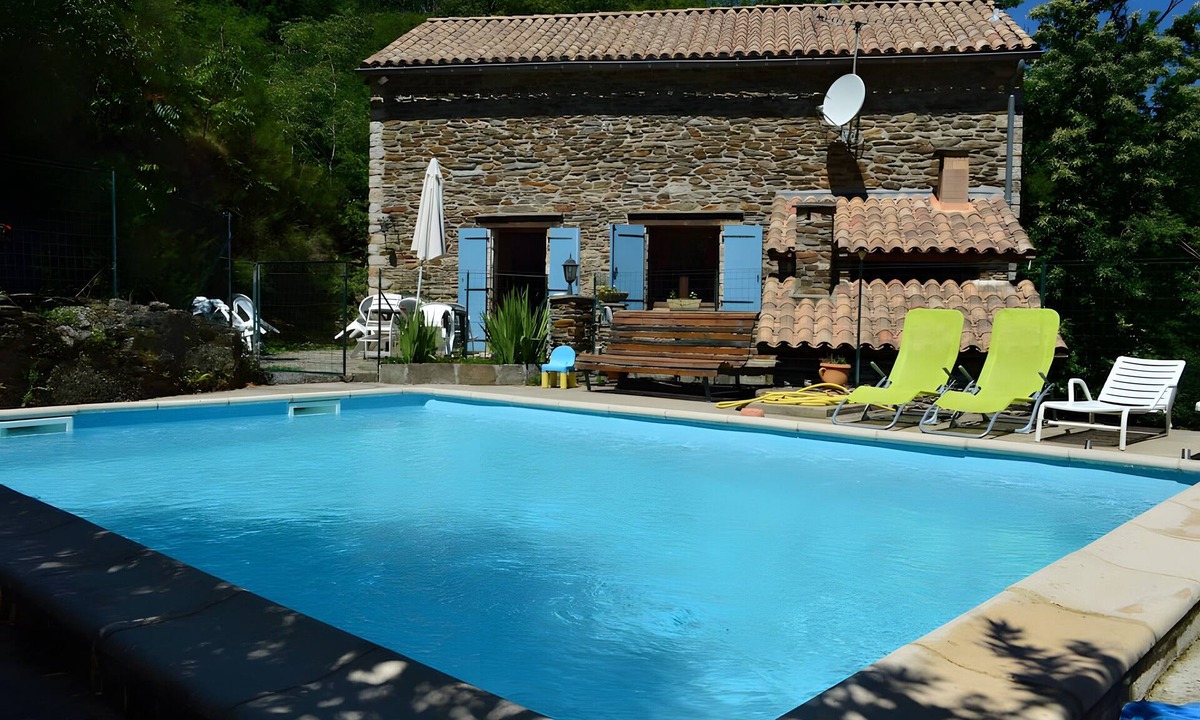 Saint-Michel-de-Deze House | Mas with Private Pool and Complimentary Wellness Package