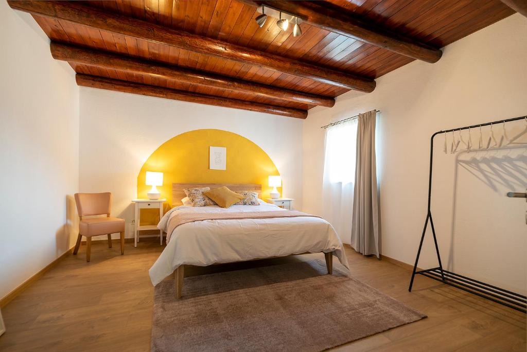 Riazzino Apartment | Massaresc apartment