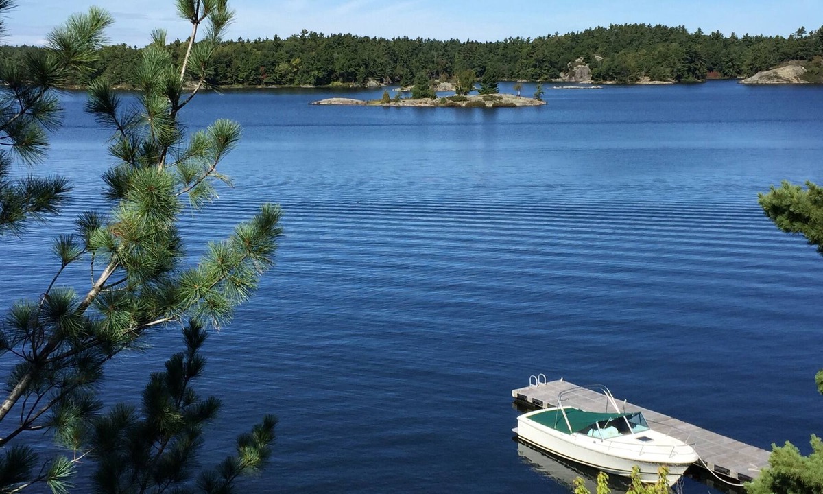 Broadbent Cottage | Massasauga Park, Moon River, Georgian Bay