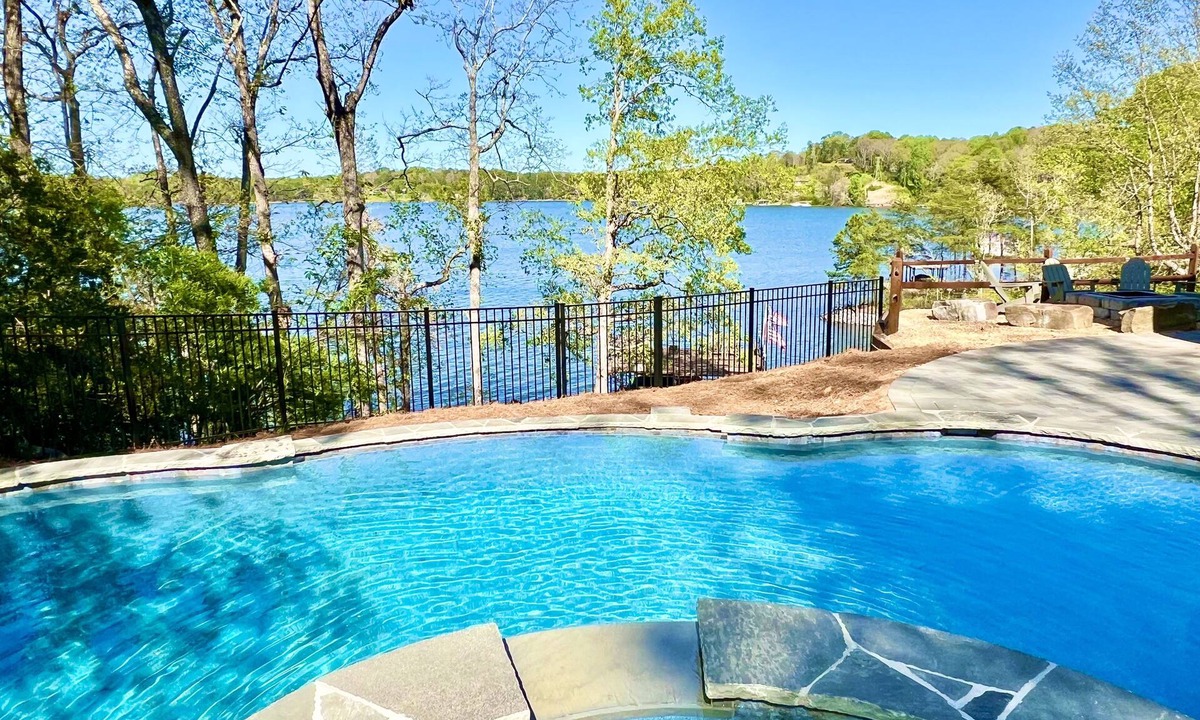 Gainesville House | Massive Lakehouse - Infinity Pool, Hot Tubs, Dock, Firepit