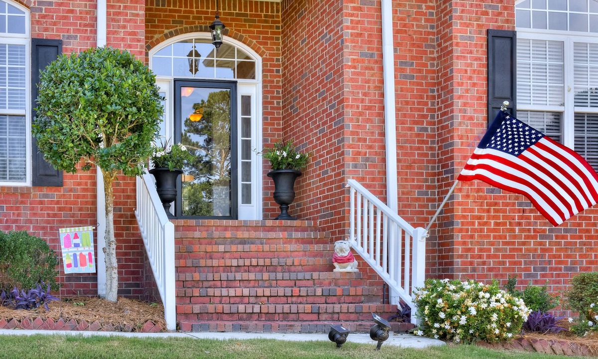 Evans House | Master's Rental