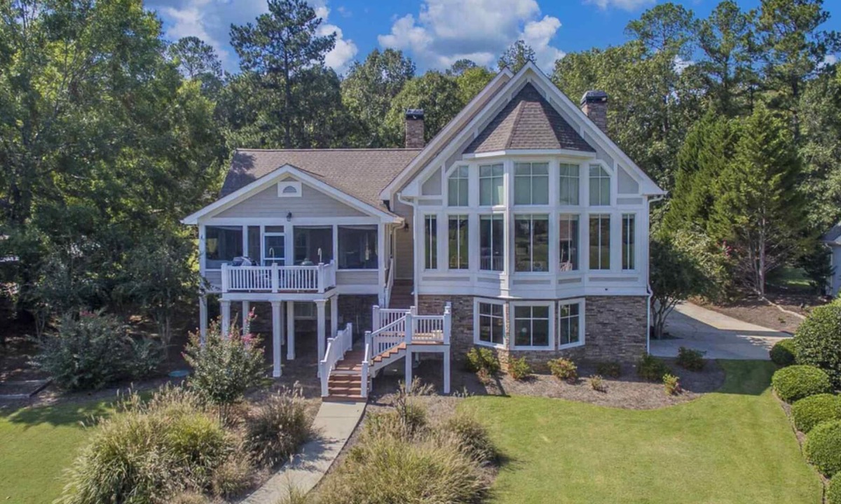 Reynolds Landing House | Master's Week Rental - Peaceful Lakefront Getaway