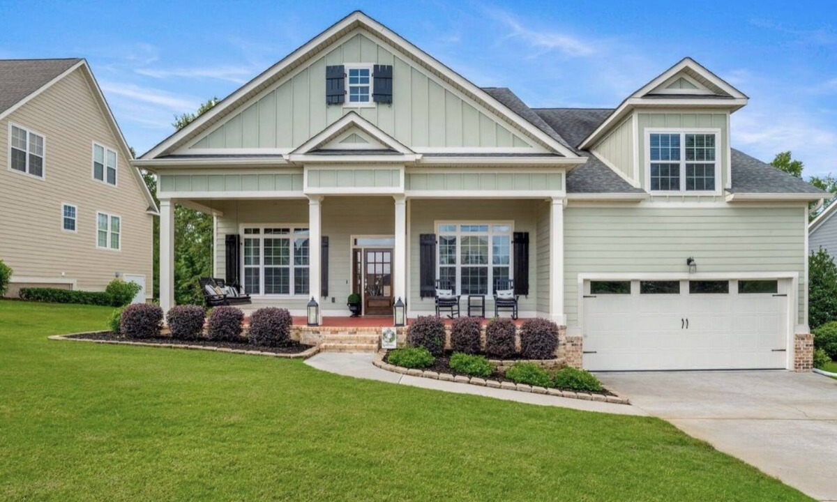 Riverwood Plantation House | Masters Rental - Beautiful Evans, GA Home!