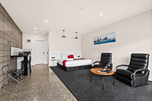 Matakana Hotel | Matakana Motel