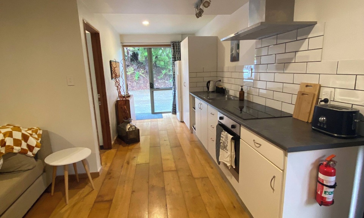 Whangaripo Apartment | Matakana Secluded Hideaway