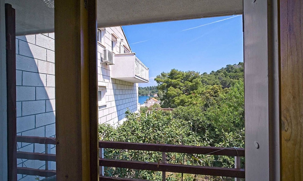 Pomena Apartment | Matana Pomena - Studio with Park View